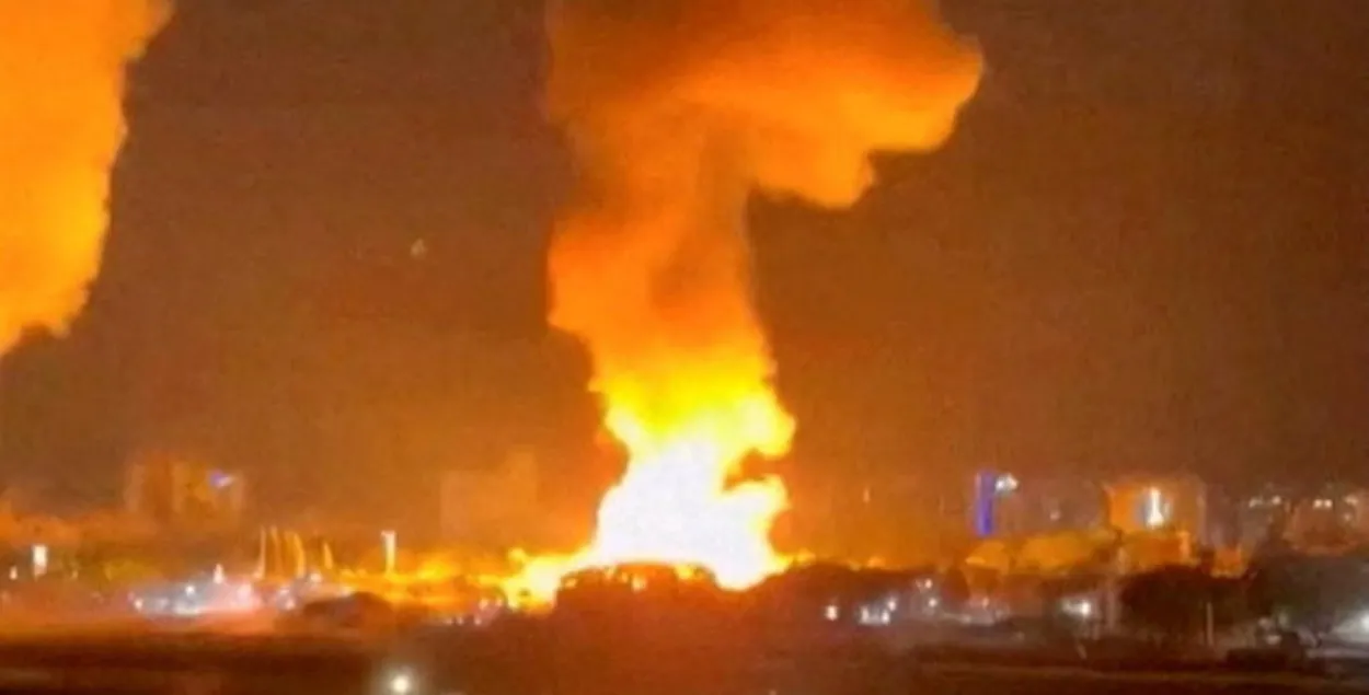 Каракас у агні
