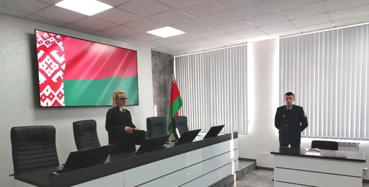 Суд на "Брэсцкіх цепласетках"
