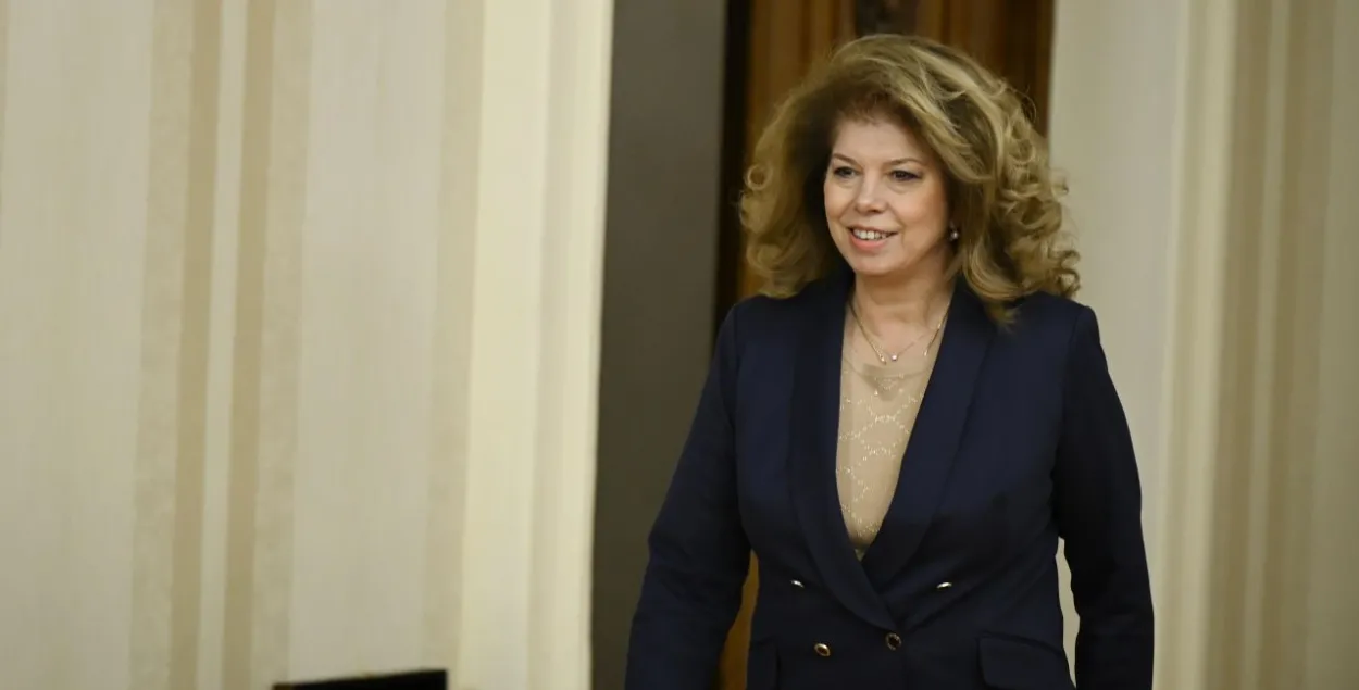 Іліяна Ётава
