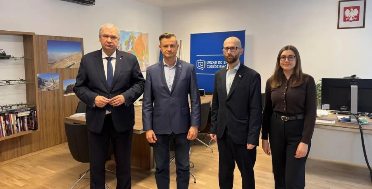 Павел Латушка, Томаш Цытрыновіч, Міхаіл Кірылюк і Вольга Дабравольская
