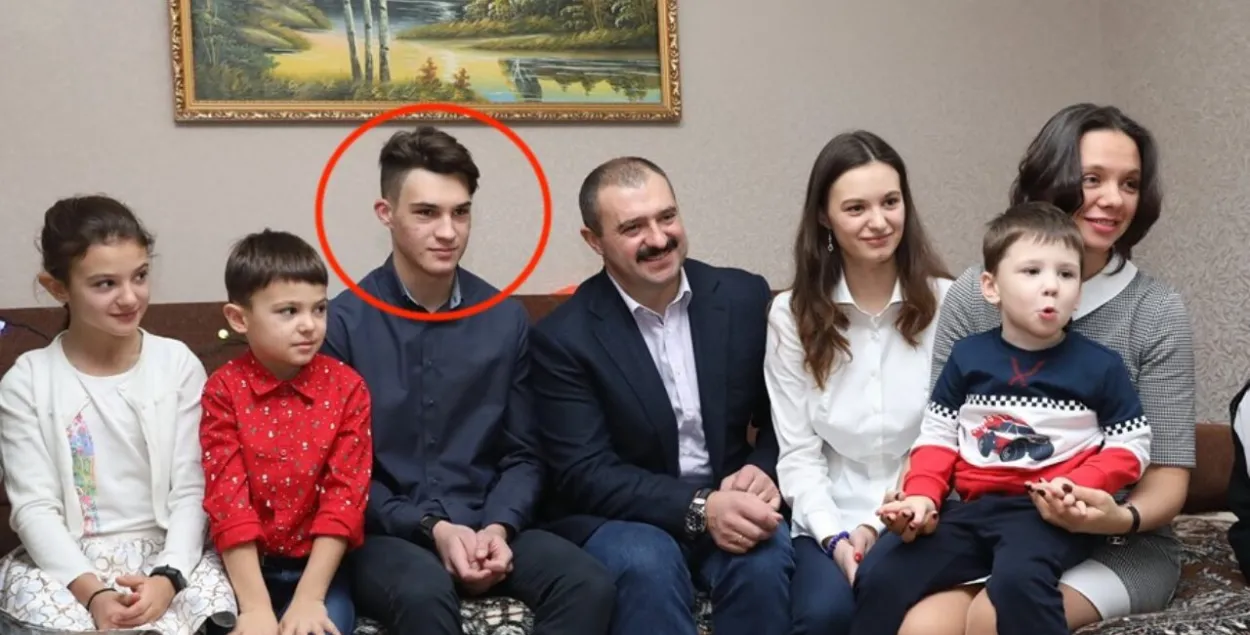 Аляксандр Лукашэнка-малодшы сярод сваякоў
