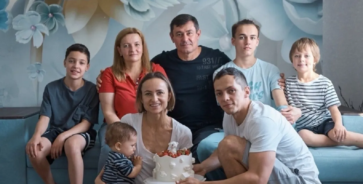 &nbsp;Геннадий Щербань в кругу семьи
