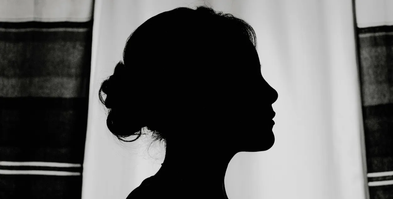 "Вечером я встретилась с партнёром. Он плакал, а я его успокаивала..."
