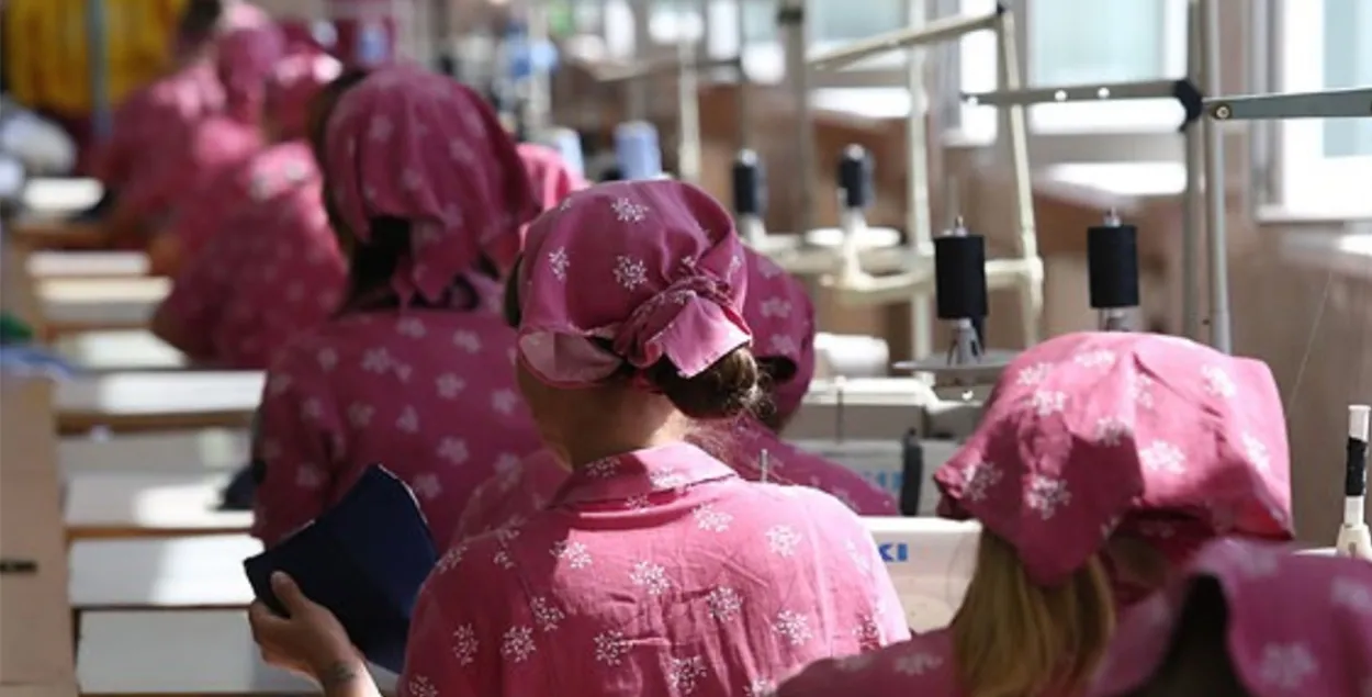 Заключенные женщины в исправительной колонии №4
