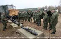 Беларускія вайскоўцы і "Джавелін" / БелТА
