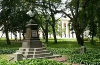 Помнік Пушкіну ў Чарнігаве / Вікіпедыя