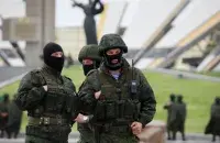 Цікава, ці падпіша зварот хоць хто-небудзь з сілавікоў, якія працавалі на акцыях? / RFE/RL