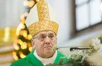 Арцыбіскуп Тадэвуш Кандрусевіч падчас аразвітальнай службы ў мінскай катэдры 24 студзеня 2021 года / TUT.by