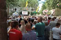 Гледачы на пікеце ў Берасьці 2 жніўня / Фота: &quot;Мая краіна Беларусь&quot;