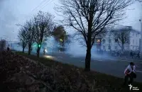 Разгон нядзельнага маршу на Арлоўскай светлашумавымі&nbsp;гранатамі / &quot;Радыё Свабода&quot;