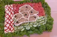 Крынж-салата на выбарчым участку

