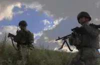Украінскія вайскоўцы на фронце
