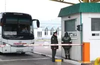 Турыстычны аўтобус на мяжы Беларусі і Польшчы, ілюстрацыйнае фота
