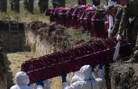 Похороны российских солдат