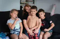 Antanina Kanavalava with her kids
