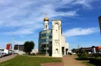 Спарткомплекс з царквой
