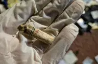 Недакурак з мяшка са смеццем, які Паўночная Карэя скінула на Паўднёвую
