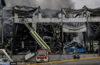 Разбіты будынак у Кіеве падчас атакі 25 кастрычніка 2025 года
