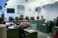 Во время рассмотрения апелляции
