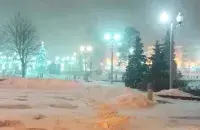 Беларусь опять завалило снегом
