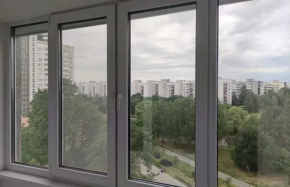 Кватэра Ціханоўскіх знаходзіцца ў мікрараёне "Усход"/ e-auction.by