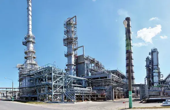 Мазырскі НПЗ / belchemoil.by
