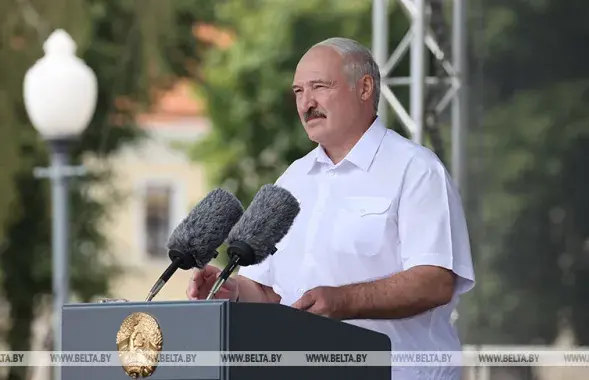 Аляксандр Лукашэнка на праўладным мітынгу ў Гродне / belta.by
