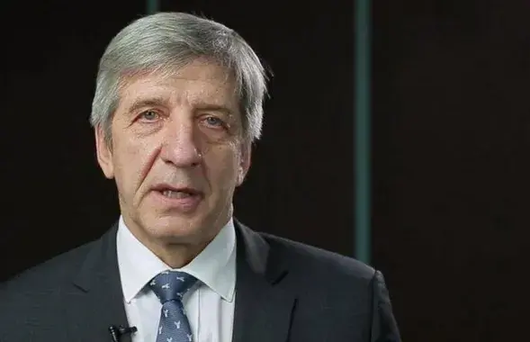 Уладзімір Астапенка​