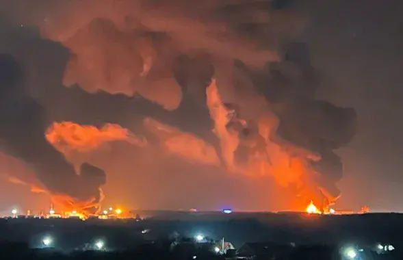 Пожары начались ночью / Фото из соцсетей