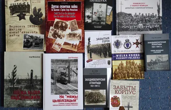 Книги Игоря Мельникова / фото из соцсетей