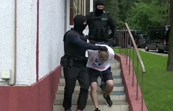 Кадры затрымання байцоў ПВК &quot;Вагнер&quot; пад Мінскам