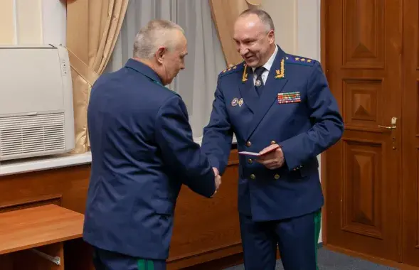 Александр Конюк (справа) / prokuratura.gov.by