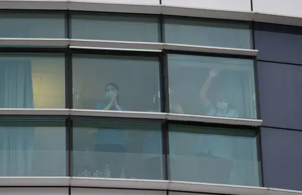 ЕС предлагает помощь Беларуси, но просит придерживаться рекомендаций ВОЗ / Reuters