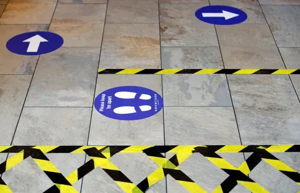 Дистанция / Reuters