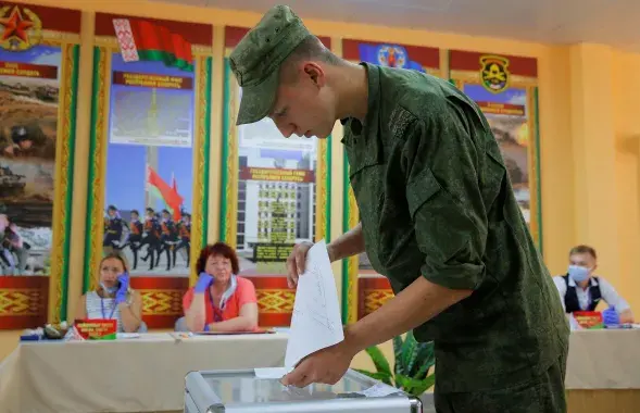 Досрочное голосование в Беларуси/ Иллюстративное фото, Reuters​