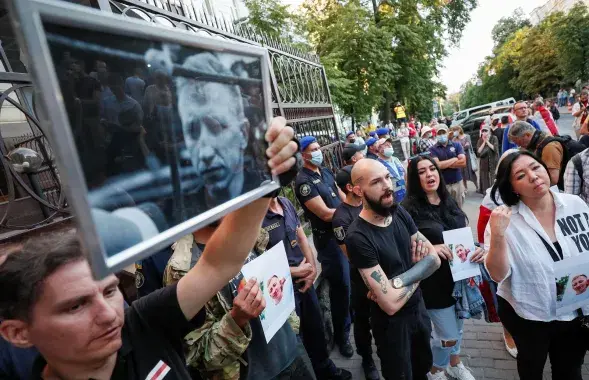 Во время акции памяти Виталия Шишова в Киеве, 3 августа 2021 года / Reuters​