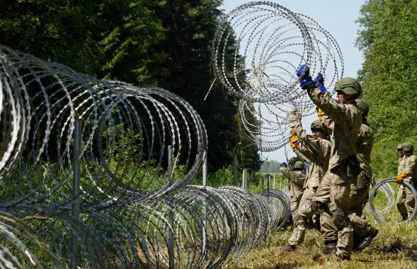 На литовско-белорусской границе / Reuters​