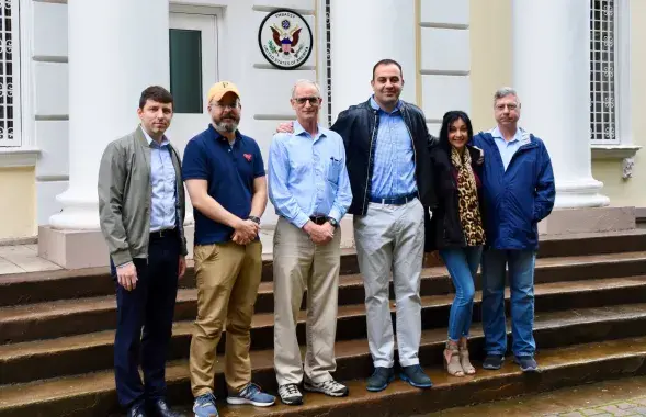 Супрацоўнікі амбасады ЗША, якія з&#39;язджаюць з Беларусі / Амбасада ЗША