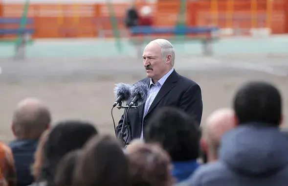 Александр Лукашенко в Наровлянском районе / president.gov.by