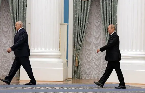 Аляксандр Лукашэнка і Уладзімір Пуцін / kommersant.ru

