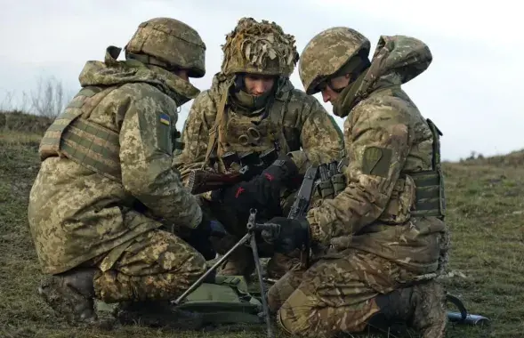 Украінскія вайскоўцы / https://www.facebook.com/MinistryofDefence.UA/
