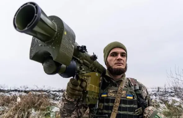 Украинский солдат на фронте / https://www.facebook.com/GeneralStaff.ua
