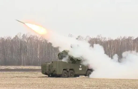 ЗРК малой дальности Т38 “СТИЛЕТ” производства “Тетраэдра” / скриншот видео “ВоенТВ”
