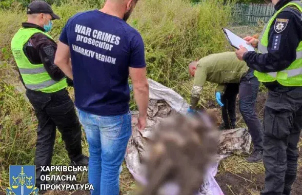 На месте захоронения​ / t.me/pgo_gov_ua