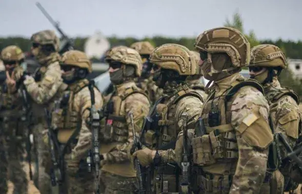 Украинские военные в Британии / Фото из соцсетей​