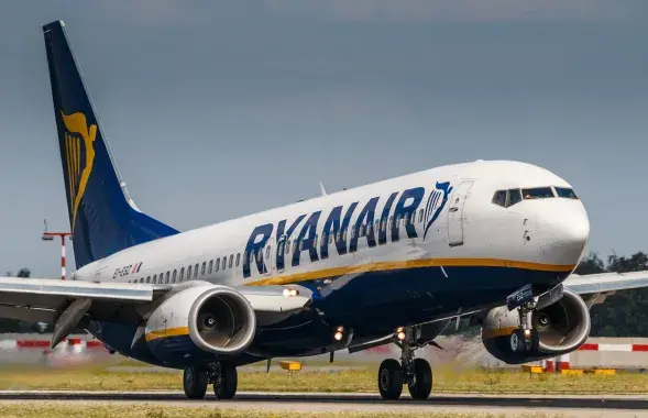 Самолет Ryanair, иллюстративное фото
