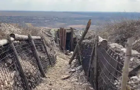 Умацаванні каля Кляшчэеўкі, за якія ідуць цяжкія баі / Telegram
