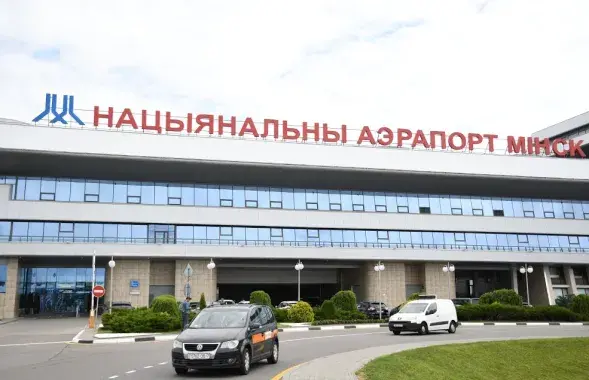 Иностранцы не могут вернуться домой в связи с отменой рейсов из Беларуси​ / Еврорадио