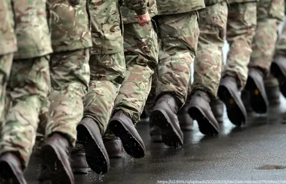 Военные / zebra-tv.ru, иллюстративное фото
