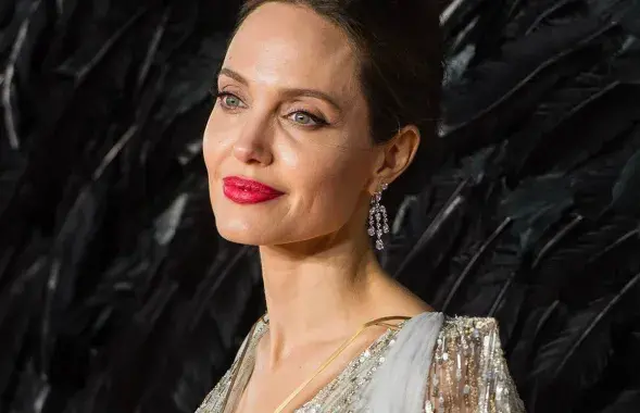Анджелина Джоли / Самир Хусейн / Wireimage / Getty Images​
